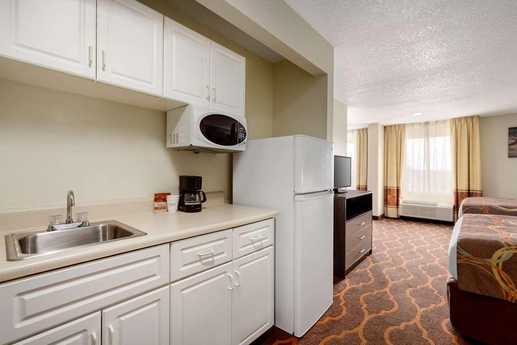 Baymont By Wyndham Grovetown Augusta Hotel Room photo